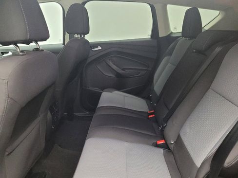 Used 2017 Ford Escape SE w/ SE Cold Weather Package AWD/4WD image 18