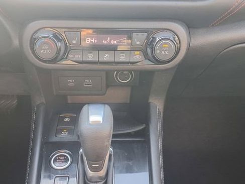 Used 2022 Nissan Kicks SR w/ Premium Package image 25