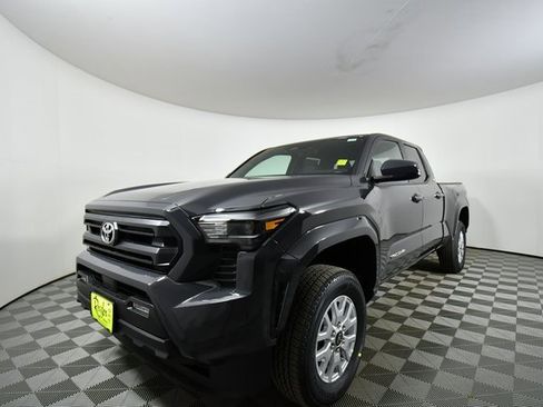 New 2026 Toyota Tacoma SR5 image 6