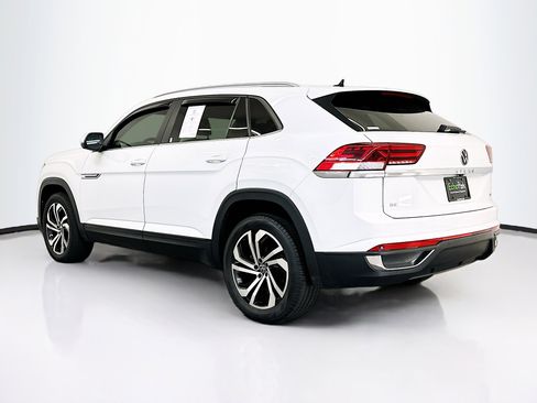 Used 2022 Volkswagen Atlas Cross Sport SE image 5
