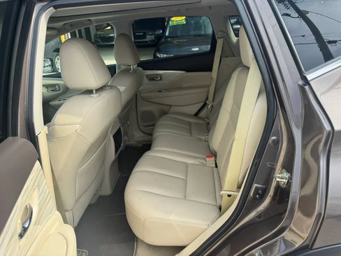 Used 2015 Nissan Murano SL w/ SL Technology Package FWD image 10