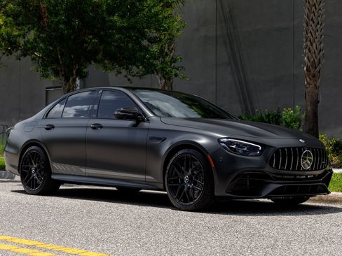 Used 2023 Mercedes-Benz E 63 AMG S image 5