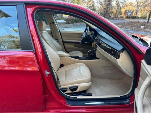 Used 2011 BMW 328i Sedan image 36