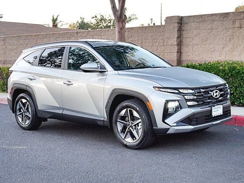 New 2026 Hyundai Tucson SEL image 6