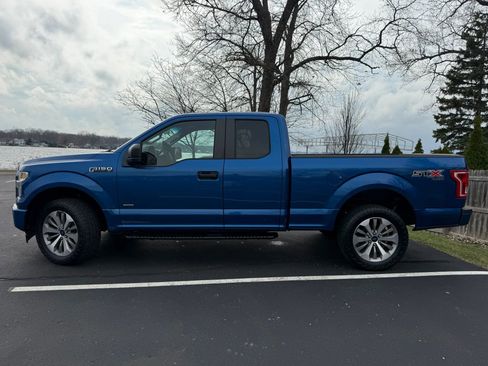 Used 2017 Ford F150 XL w/ Equipment Group 101A Mid image 8