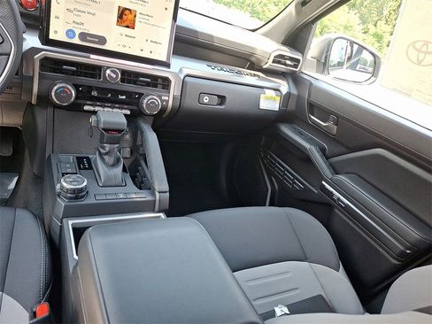 New 2025 Toyota Tacoma TRD Off-Road image 11