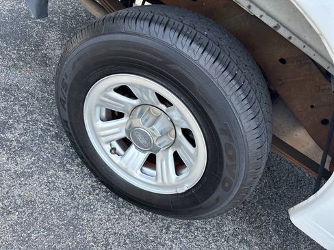 Used 2010 Ford Ranger XL RWD image 8