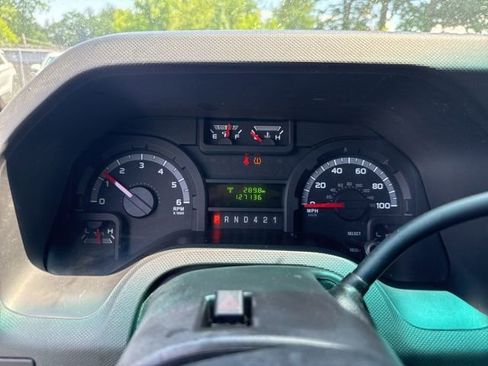 Used 2019 Ford E-350 and Econoline 350 Super Duty w/ Power Windows & Locks Group RWD image 27
