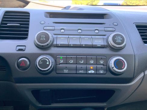 Used 2010 Honda Civic LX image 33