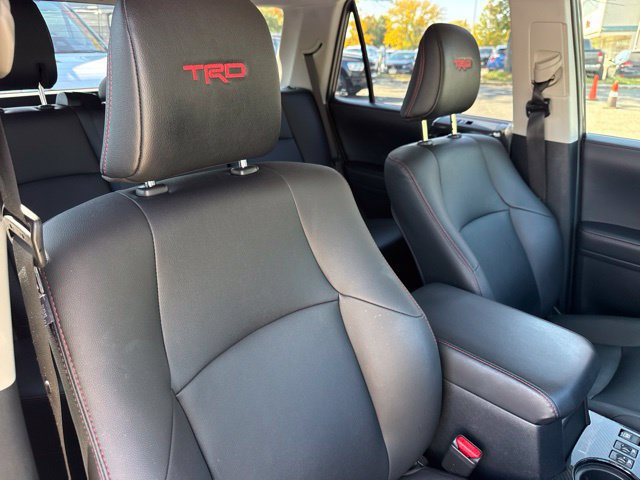 Used 2024 Toyota 4Runner TRD Off-Road Premium w/ Off Road Premium Plus Package AWD/4WD image 30