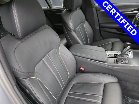 Certified 2023 BMW M550i xDrive w/ Executive Package image 31