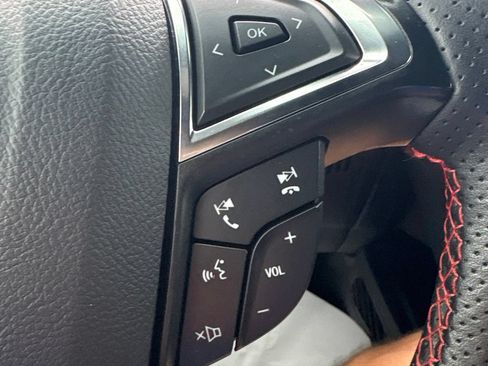 Used 2024 Ford Edge ST-Line AWD/4WD image 24