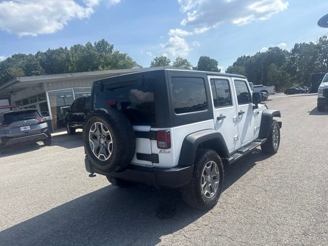 Used 2015 Jeep Wrangler Unlimited Rubicon w/ Connectivity Group AWD/4WD image 19