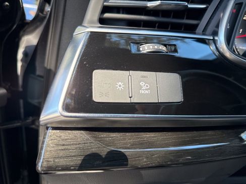 Used 2021 Audi Q7 3.0T Premium Plus image 36