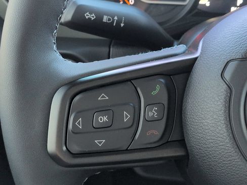 Used 2026 Jeep Gladiator Mojave AWD/4WD image 24