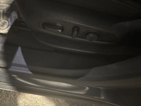 Used 2020 GMC Terrain SLE w/ Driver Convenience Package image 13