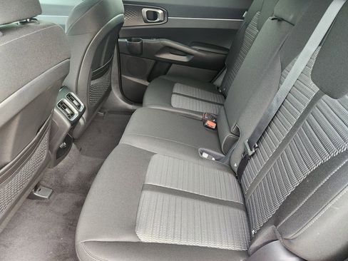 New 2026 Kia Sorento LX FWD image 19