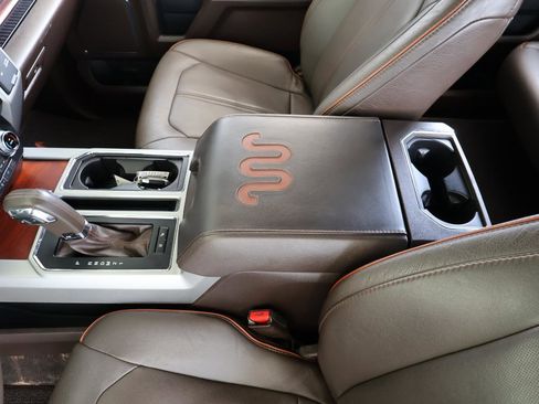 Used 2015 Ford F150 King Ranch w/ Equipment Group 601A Luxury RWD image 42
