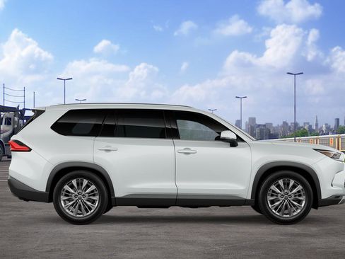 New 2026 Toyota Grand Highlander Platinum image 14