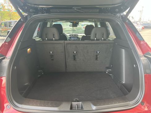 Used 2023 Chevrolet TrailBlazer RS w/ Sun and Liftgate Package image 8