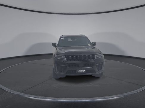 New 2026 Jeep Grand Cherokee L 4WD image 5