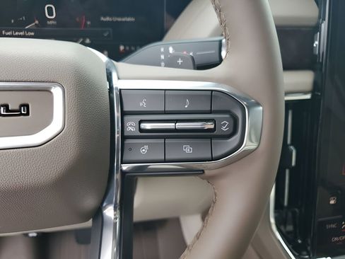 New 2026 GMC Yukon Denali w/ Sun & Power Step Package image 34