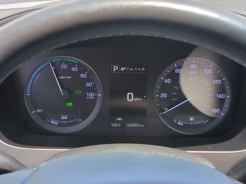 Used 2016 Hyundai Sonata Limited w/ Option Group 02 FWD image 21