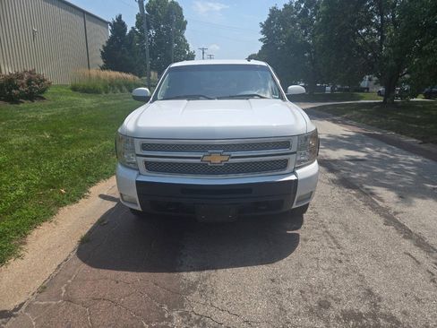 Used 2013 Chevrolet Silverado 1500 LTZ w/ Suspension Package, Off-Road AWD/4WD image 3