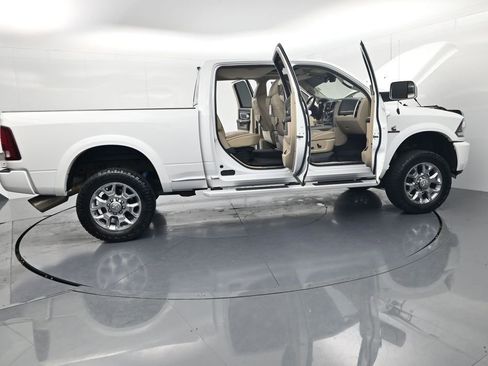 Used 2018 RAM 2500 Limited image 68