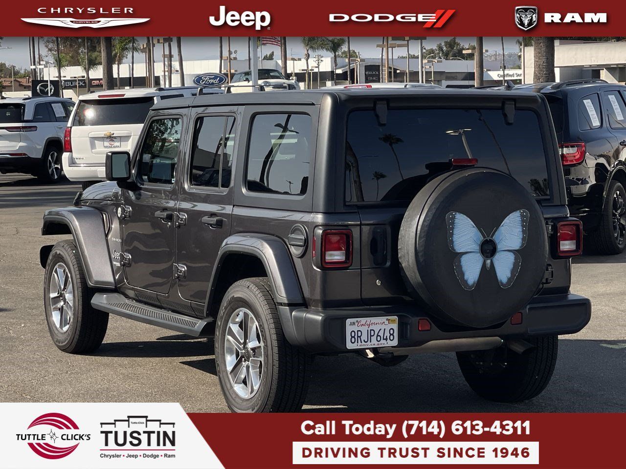 Used 2020 Jeep Wrangler Unlimited Sahara AWD/4WD image 4