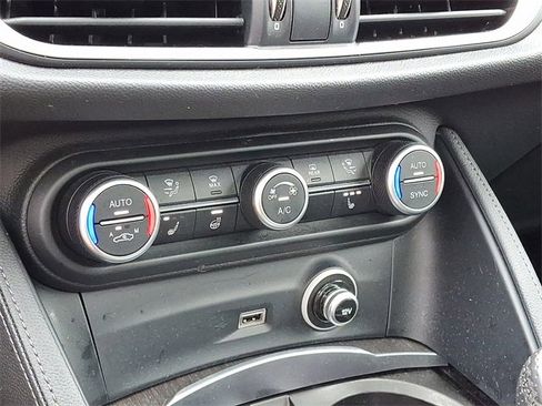 Used 2021 Alfa Romeo Stelvio Ti w/ Active Assist 2 Package TI image 17