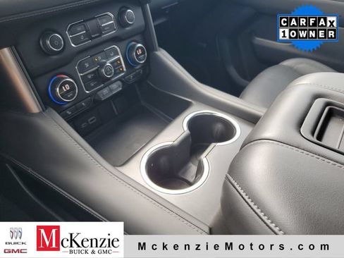 Used 2023 Chevrolet Tahoe Z71 w/ Z71 Off-Road Package AWD/4WD image 19