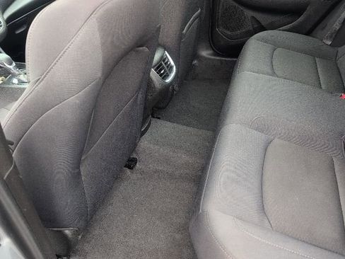 Used 2023 Chevrolet Malibu LT FWD image 32