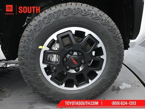 New 2026 Toyota Tacoma TRD Off-Road w/ TRD Off Road Premium Package image 30