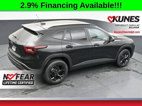 New 2026 Chevrolet Trax LT w/ Driver Confidence Package FWD image 34