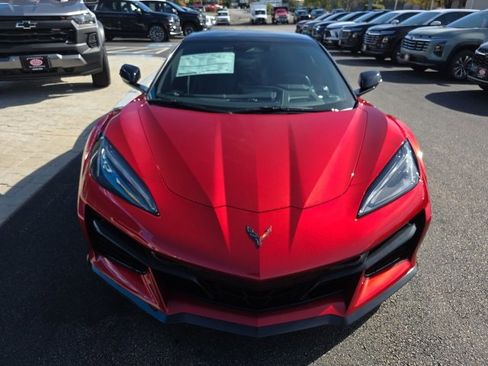 Used 2026 Chevrolet Corvette Z06 image 2