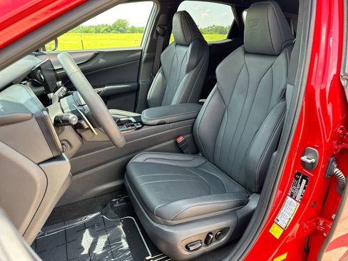 Used 2022 Lexus NX 350 F Sport w/ Towing Package (2000 Lbs) image 11