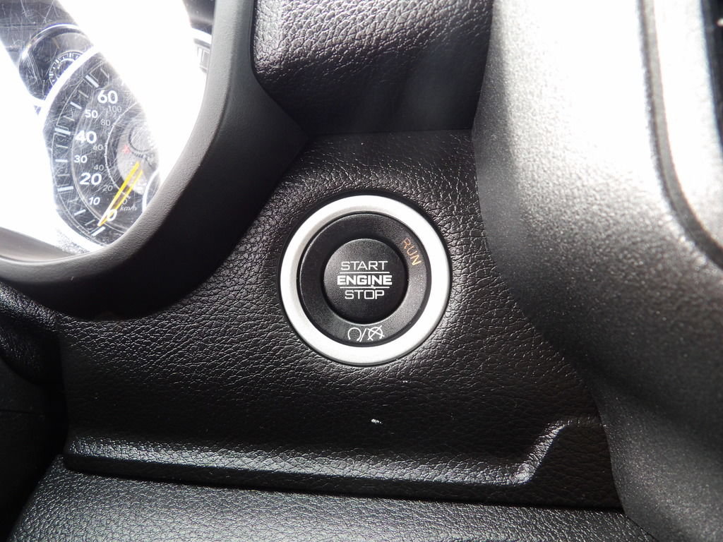 Used 2022 RAM 2500 Tradesman RWD image 22