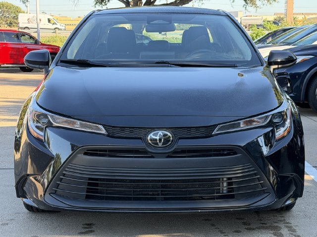 Certified 2025 Toyota Corolla LE FWD image 8