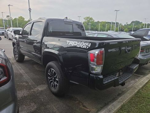 Used 2023 Toyota Tacoma TRD Sport AWD/4WD image 4