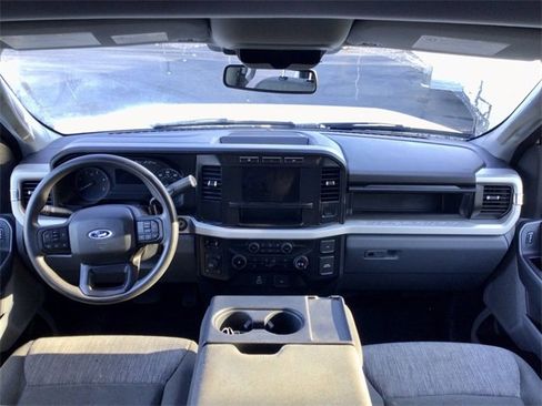 Used 2023 Ford F250 XLT image 18