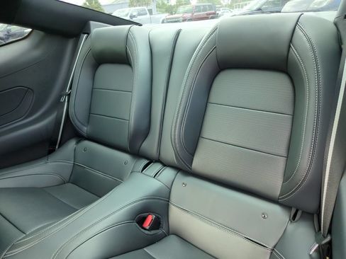 Used 2025 Ford Mustang GT Premium RWD image 19