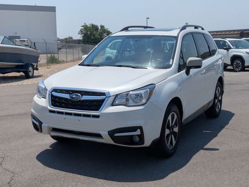 Used 2018 Subaru Forester 2.5i Premium AWD/4WD image 8