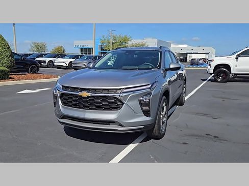 New 2026 Chevrolet Trax LT w/ Driver Confidence Package image 24