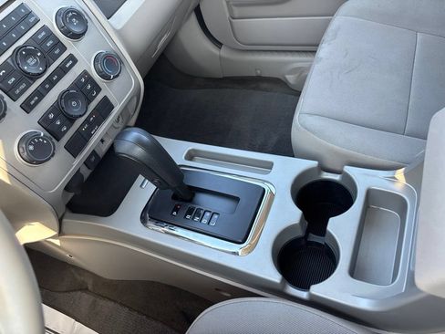 Used 2012 Ford Escape XLT FWD image 19