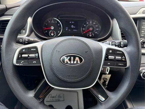 Used 2020 Kia Sorento FWD V6 image 48