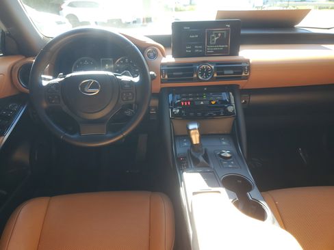 Used 2023 Lexus IS 300 w/ Comfort Package image 9