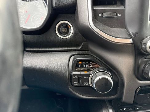 Used 2019 RAM 1500 Big Horn AWD/4WD image 14