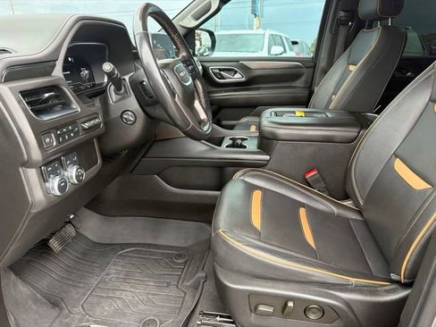 Used 2022 GMC Yukon AT4 w/ Technology Package AWD/4WD image 13