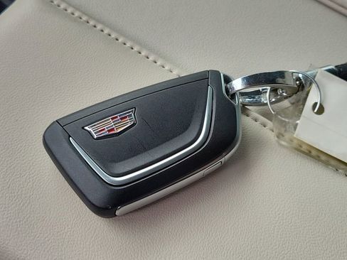 Used 2024 Cadillac Escalade ESV Sport Platinum image 36